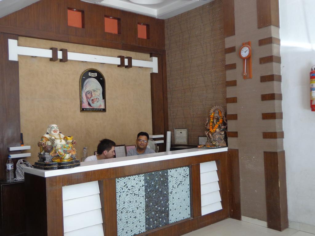 Hotel Saina International