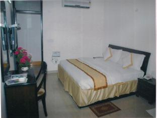 Sri Krishna Palace Apartment *