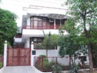 The Signature Crest - Noida Apartment New Delhi