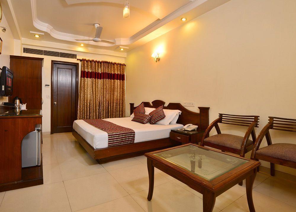 Shipra International 3*