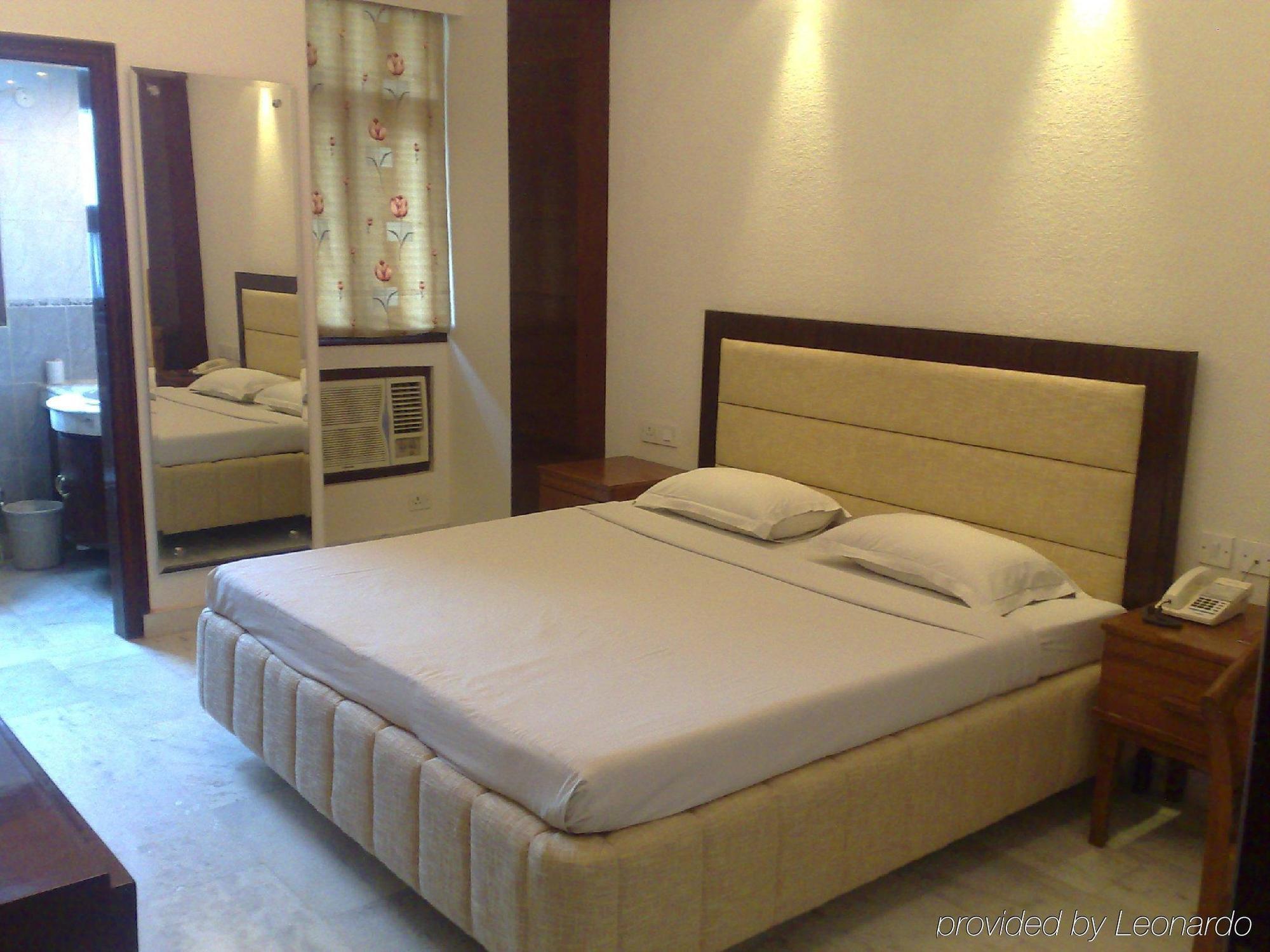 Regent Continental Hotel 3*