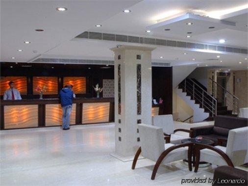 Oyo Townhouse 537 Regent Intercontinental 3*