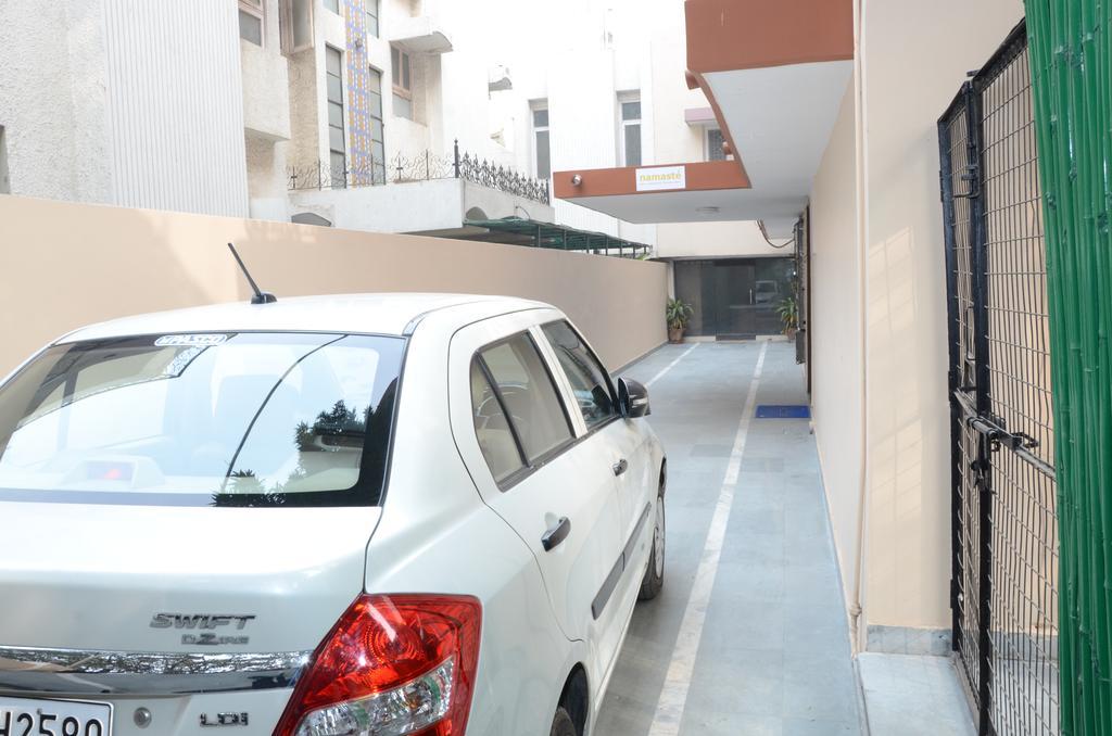 Namaste Apartments * New Delhi