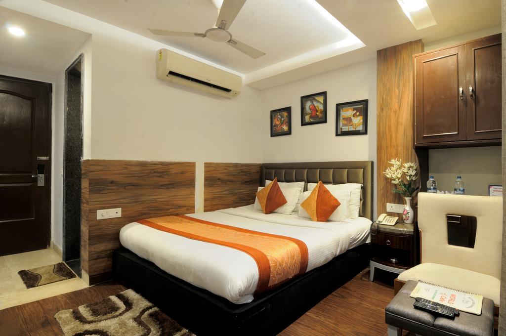 Hotel @ Pahar Ganj 3*