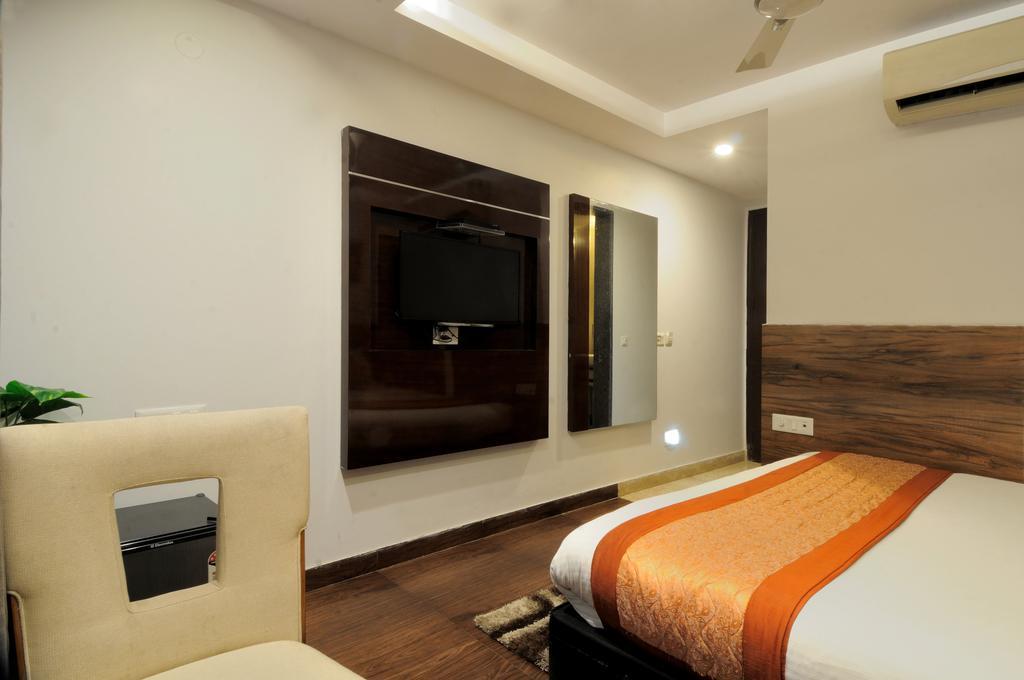 Hotel @ Pahar Ganj