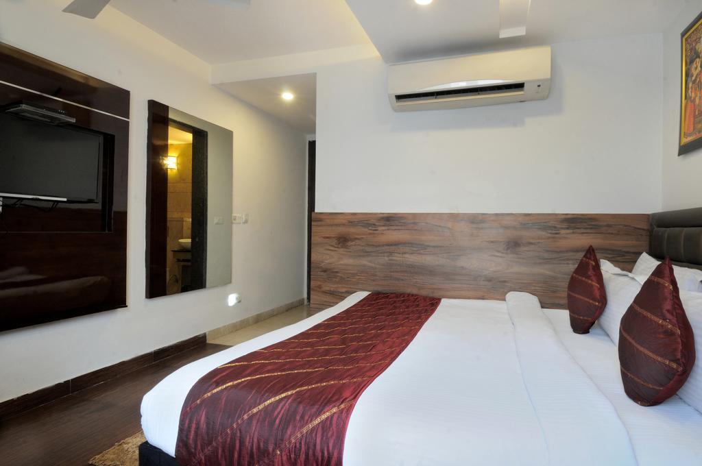 Hotel @ Pahar Ganj 3*