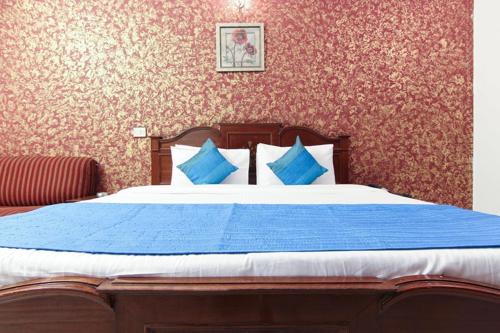 Rahul Palace New Delhi