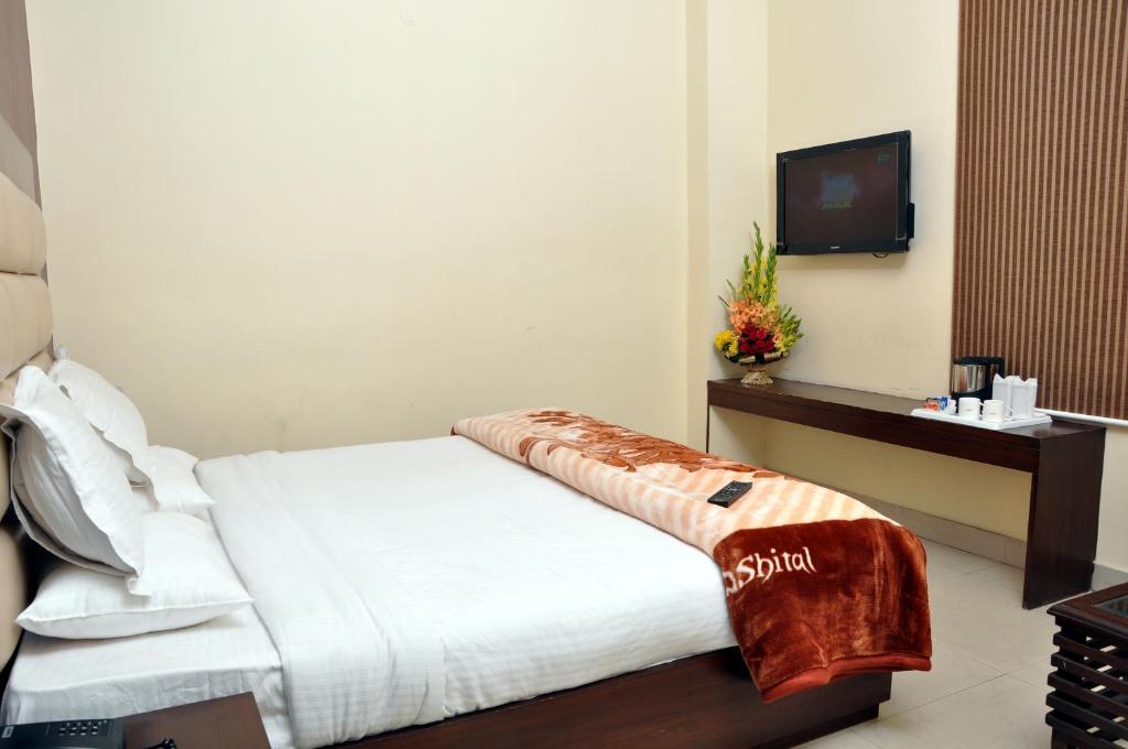 Silver Stone - Karol Bagh New Delhi (National Capital Territory of India)