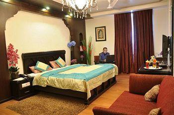 Hotel Fabhotel Rockland 3*