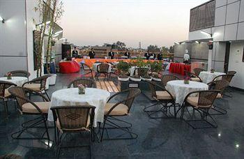 Hotel Fabhotel Rockland
