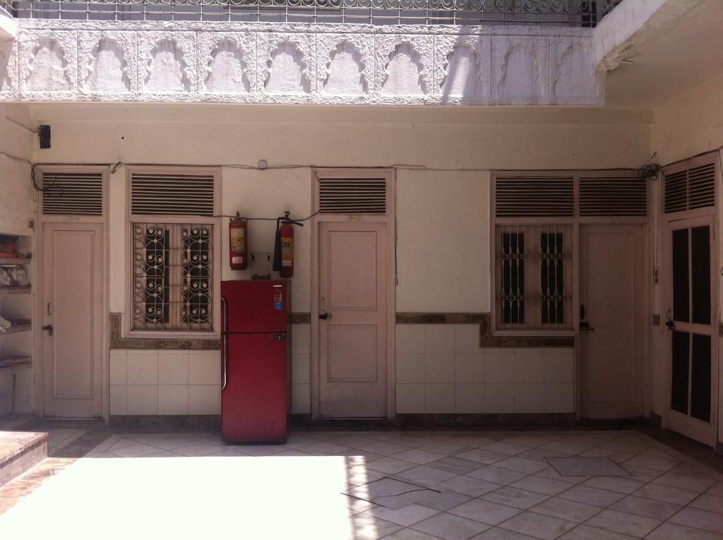Hotel Bajrang *