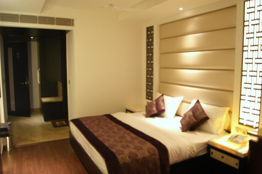 Star Hotel