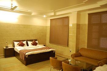 Treebo Trend Singh Sons Karol Bagh 3*