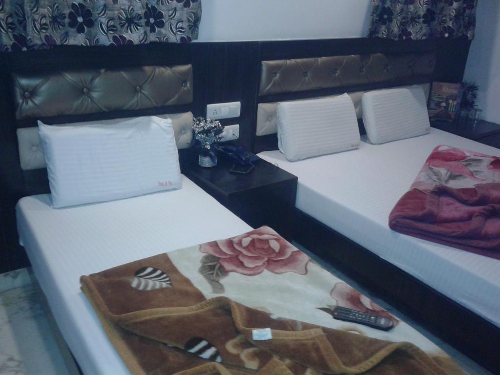 Hotel And Me