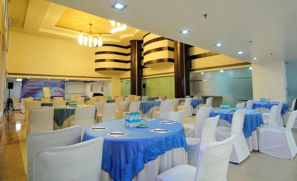 Mapple Emerald Hotel 4*