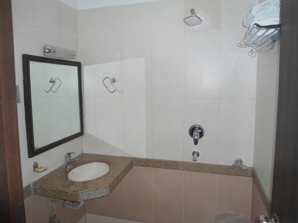 Hotel Richmond New Delhi