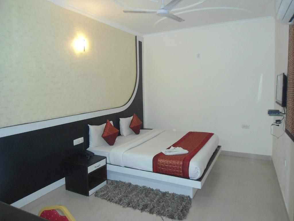 Hotel Richmond New Delhi