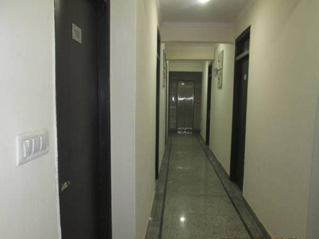 Charanpahari Hotel 3*