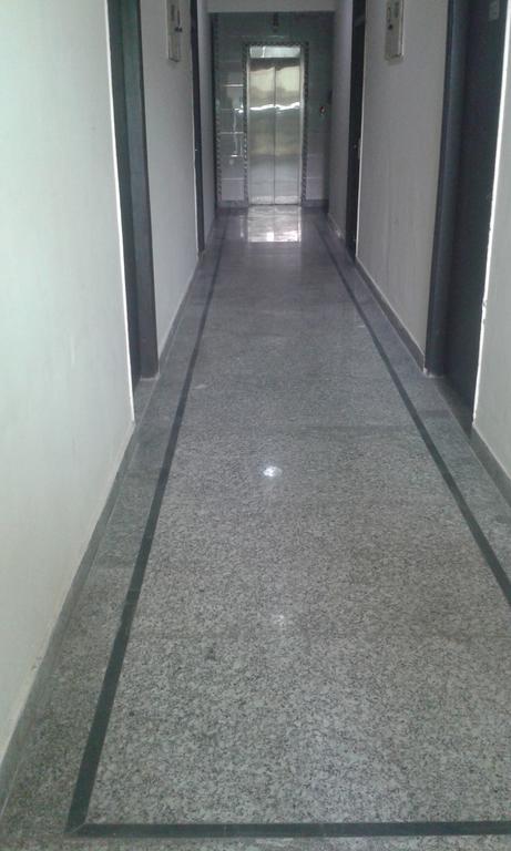Hotel Charanpahari