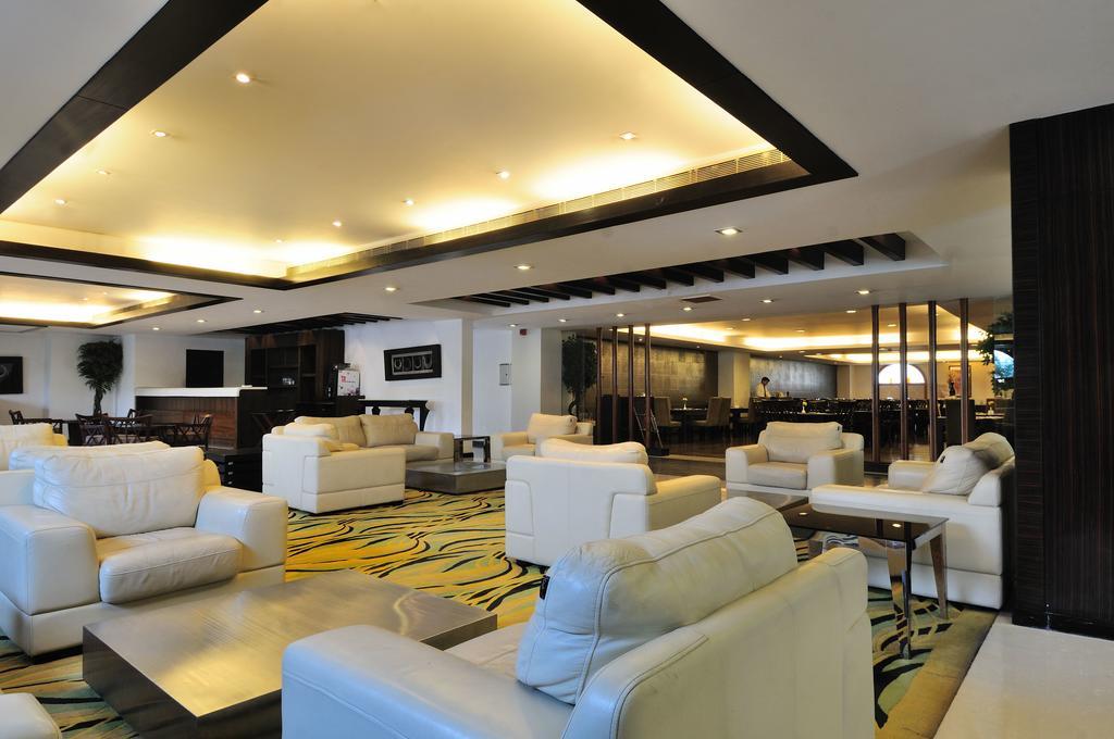 Mapple Emerald Hotel 4*