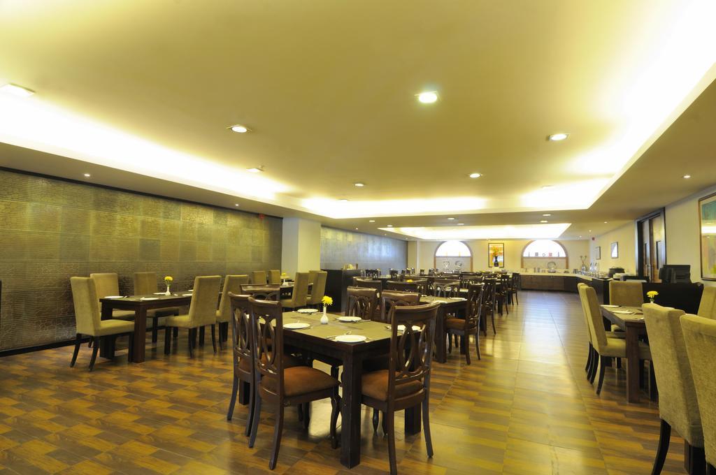 Hotel Mapple Emerald
