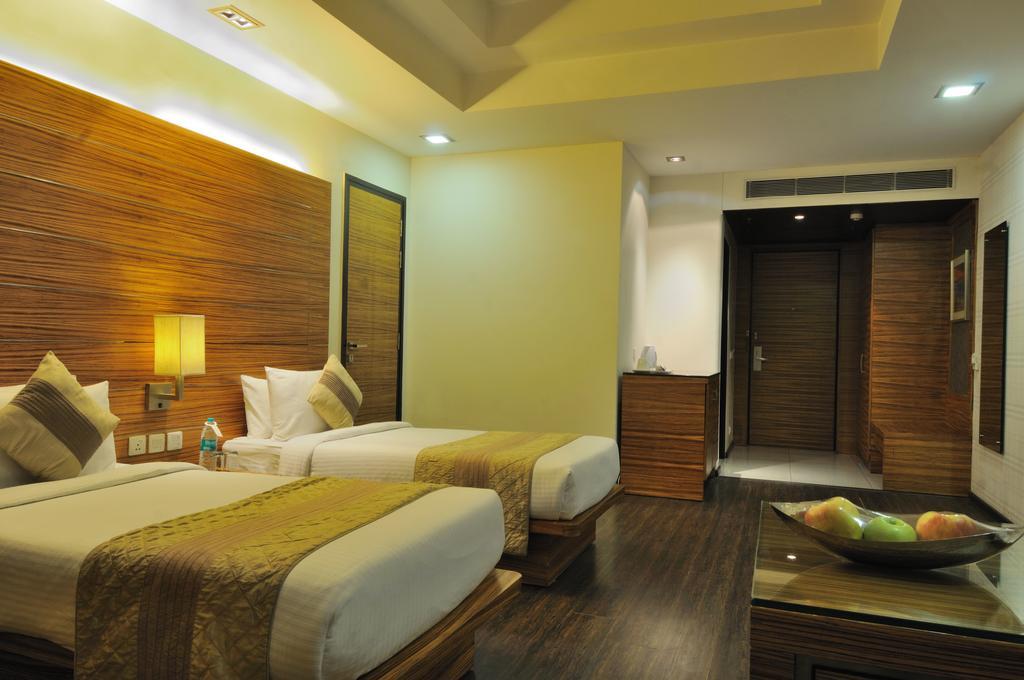 Hotel Mapple Emerald 4*