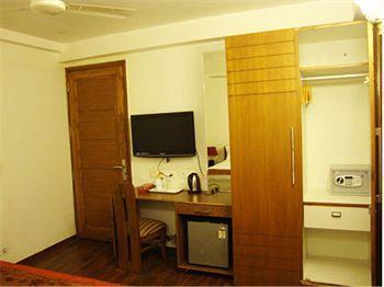 Skylink Bed & Breakfast 3*