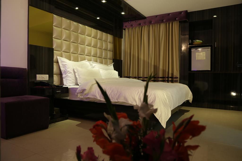Sri Nanak Continental 3* Delhi (National Capital Territory of India)