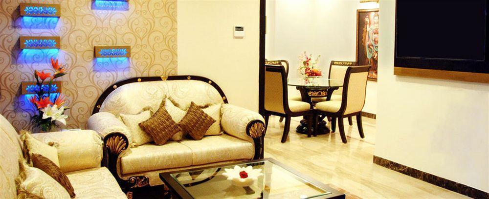Jivitesh Hotel 4*