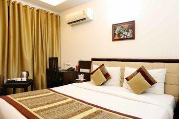 Oyo Janakpuri Hotel 3*