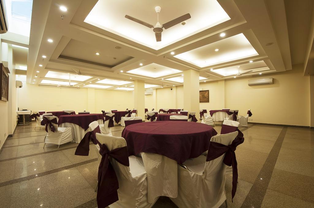 Hotel Alpina &