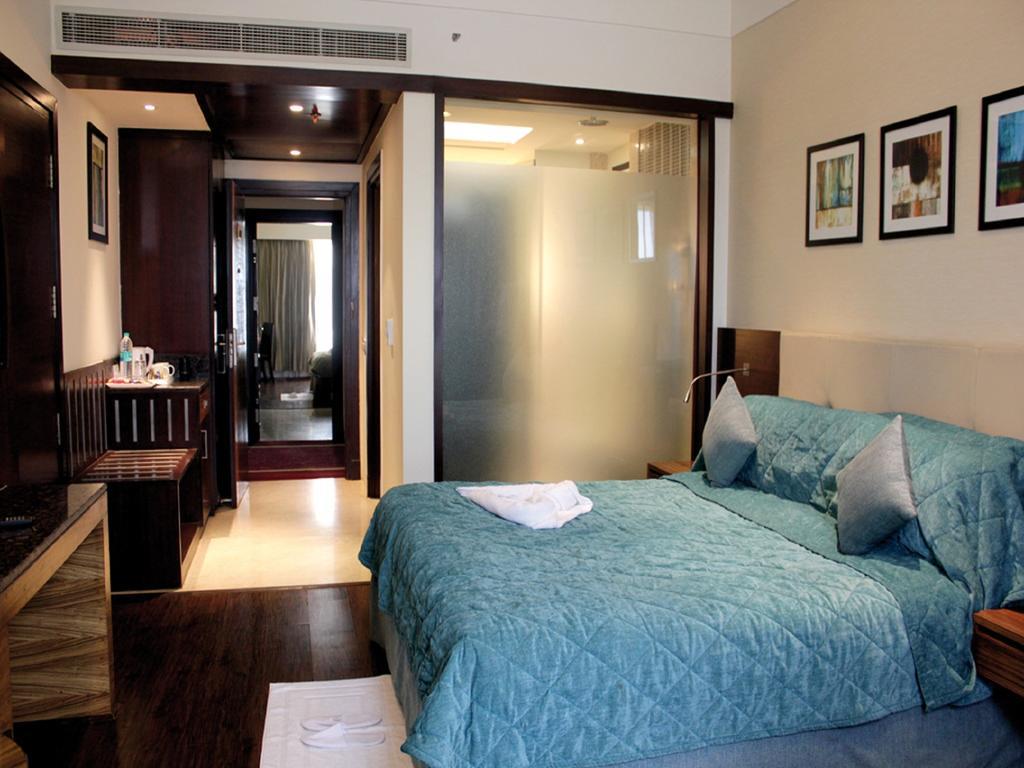 The Golden Palms & Spa, Delhi Hotel Nova Deli