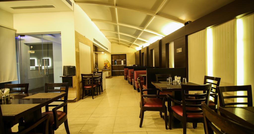 The Prime Balaji Deluxe At Railway Station - Free Airport Pickup