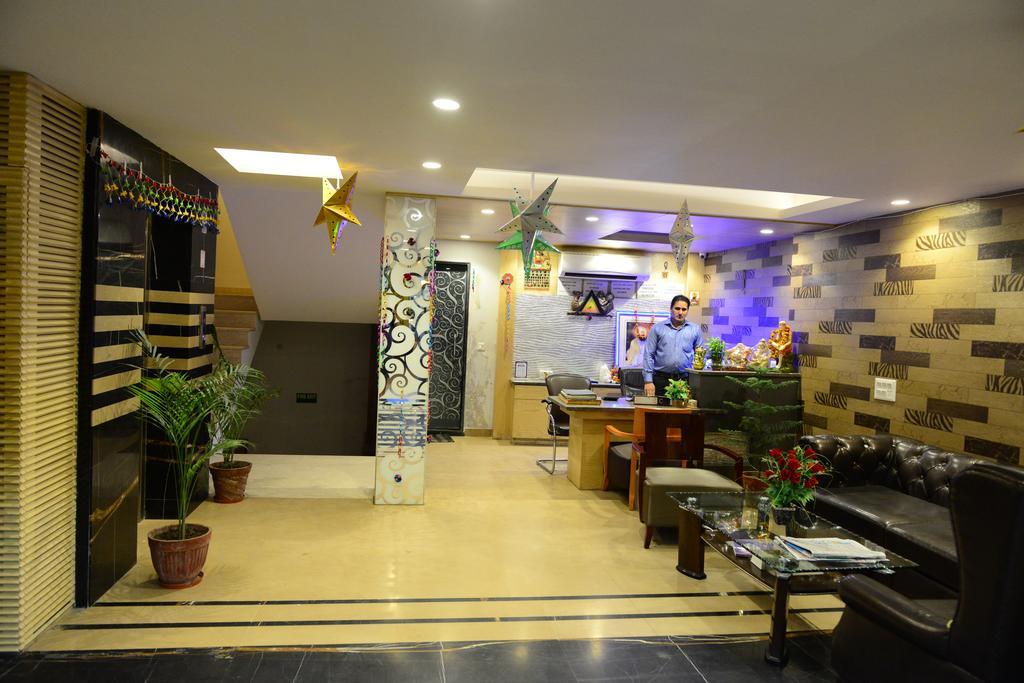 @ Pahar Ganj 3*