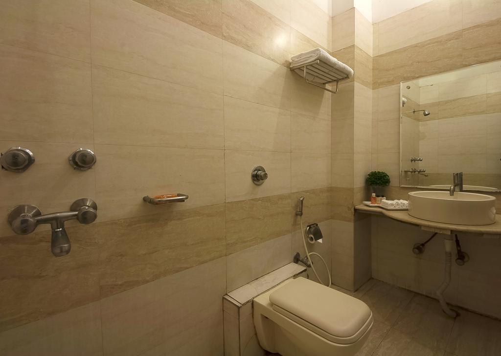 Maya 'new Delhi' Hotel New Delhi