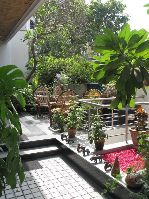 B Nineteen Bed & Breakfast 3*