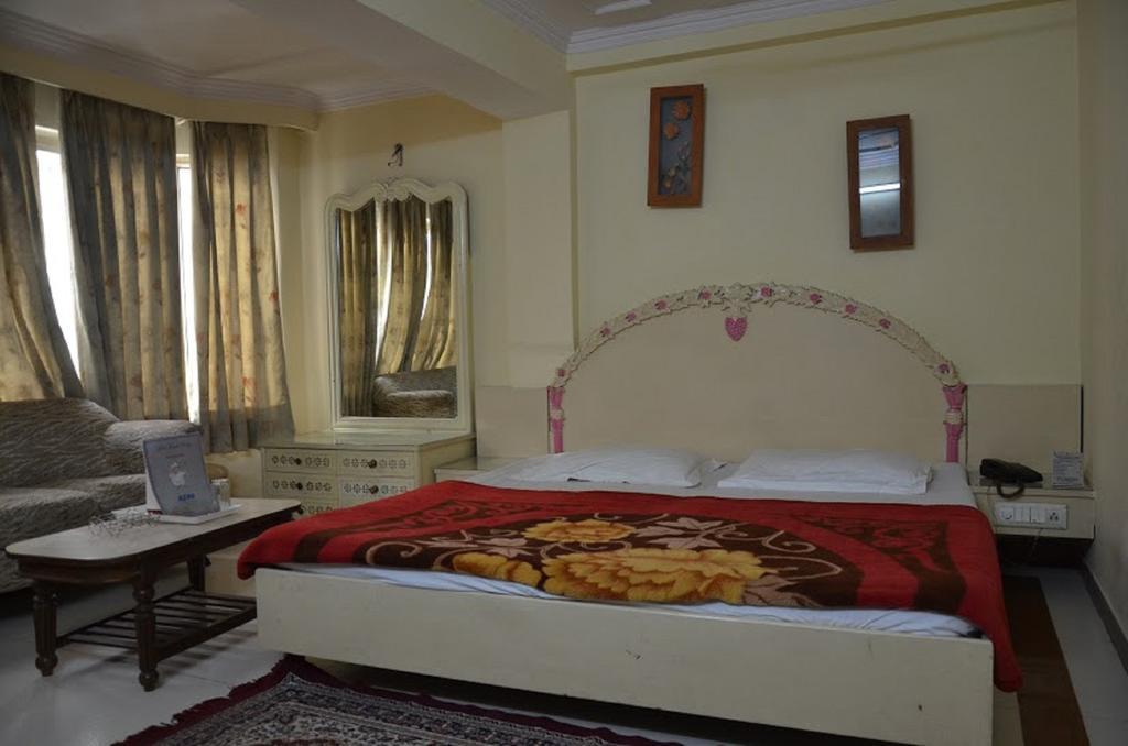 Durga International 3*