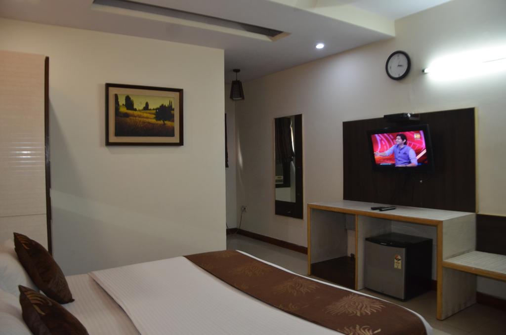 Milan Deluxe Hotel