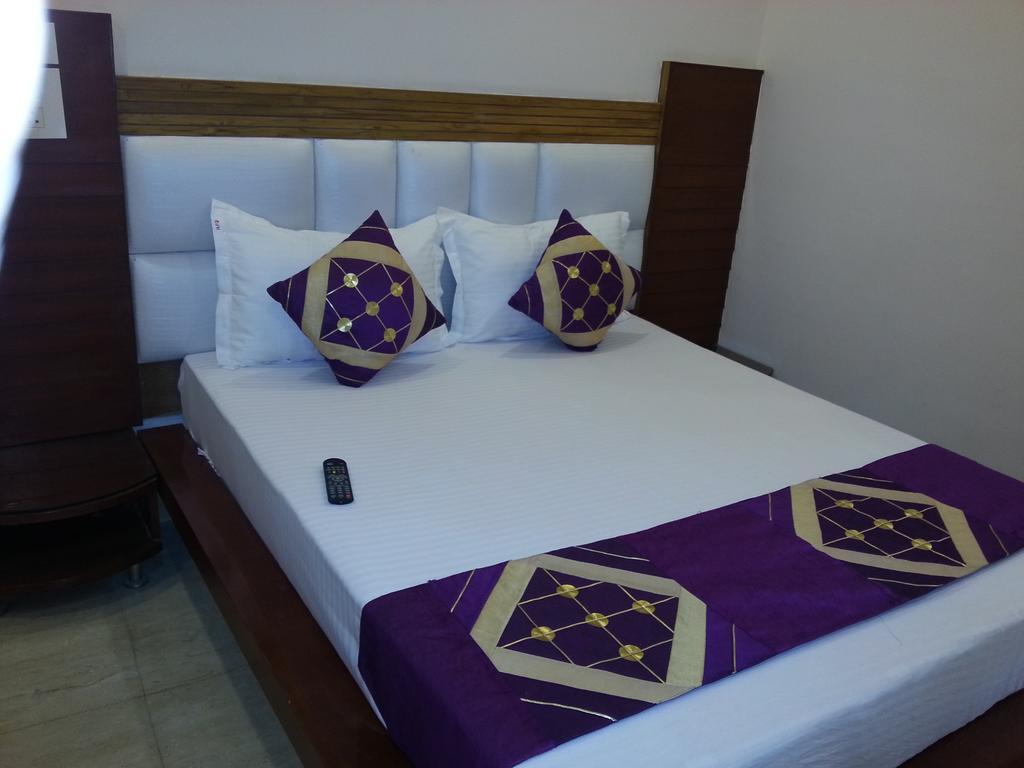 Prem Deluxe Guest House Casa de hóspedes
