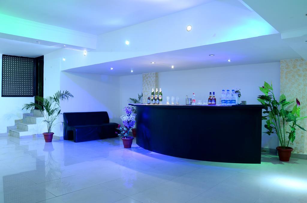 Global Radiance Hotel *
