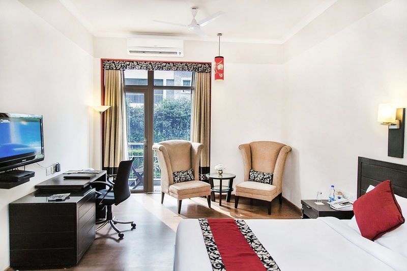 Hotel Mantra Amaltas