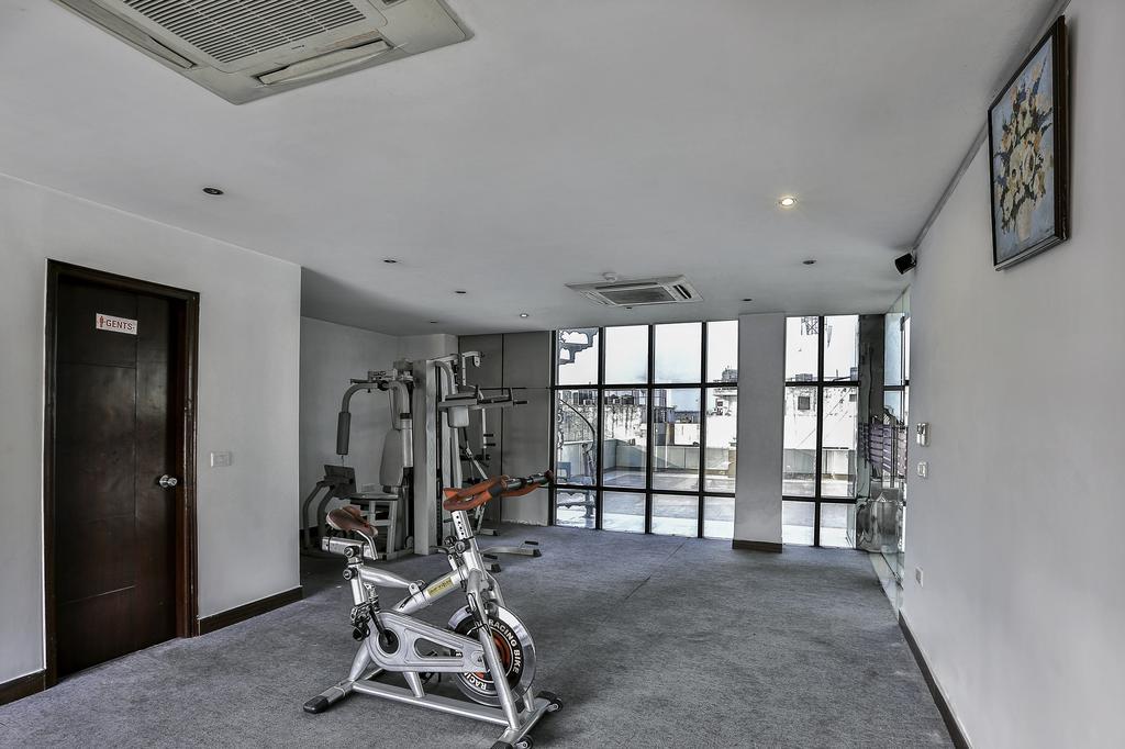 Airport Hotel Grand By Fantasia Hotel