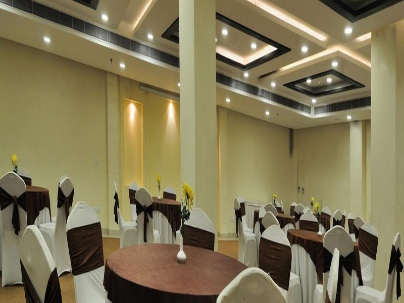 Hotel The Grand Orion - Kailash Colony