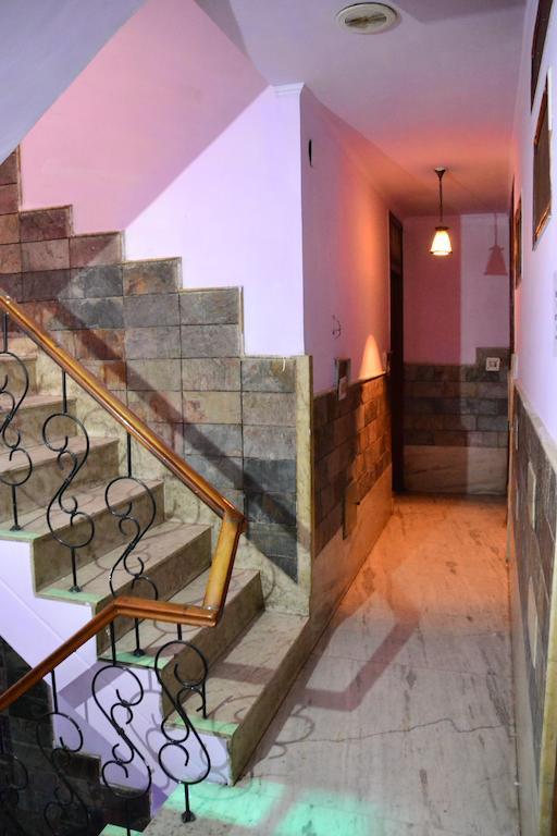 Yes Please Guest house New Delhi