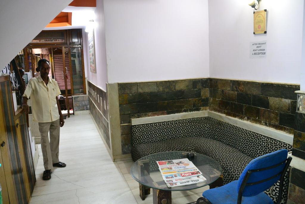 Yes Please Guest house New Delhi
