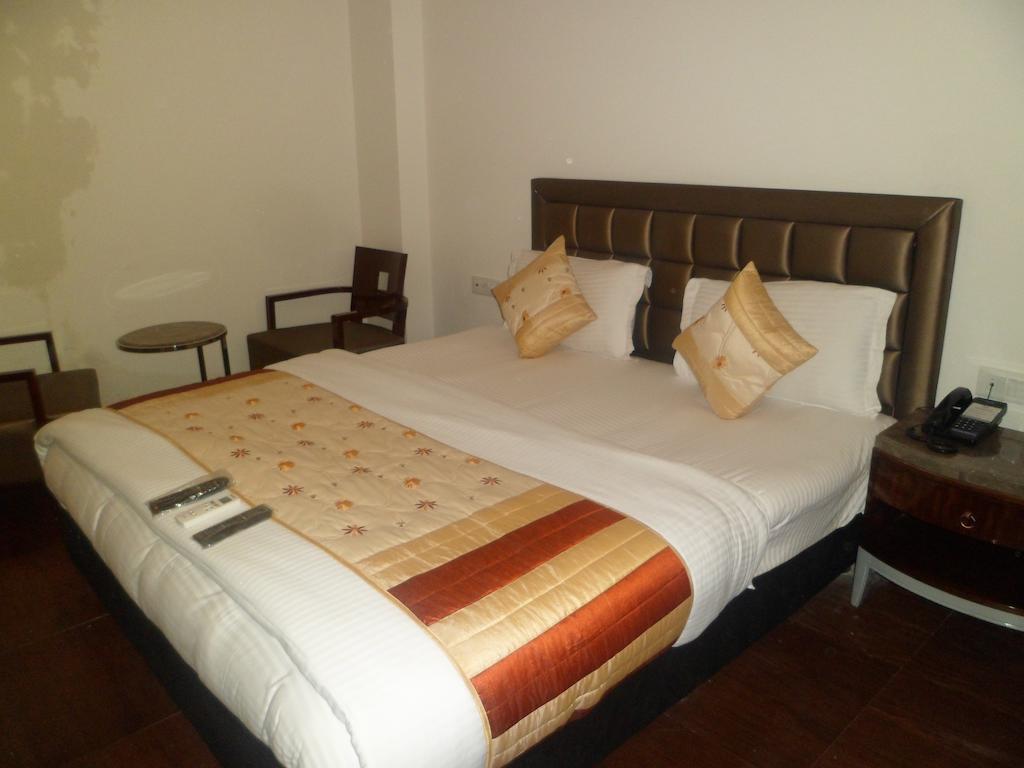 Hotel @ Pahar Ganj