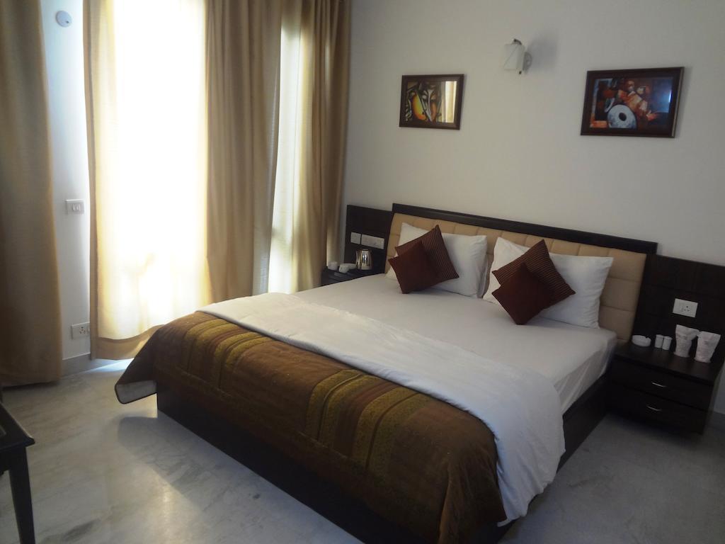Guest house Rr Residency