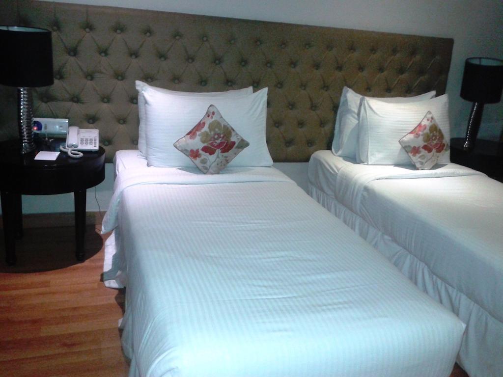 Hotel Hotel Athena 3*
