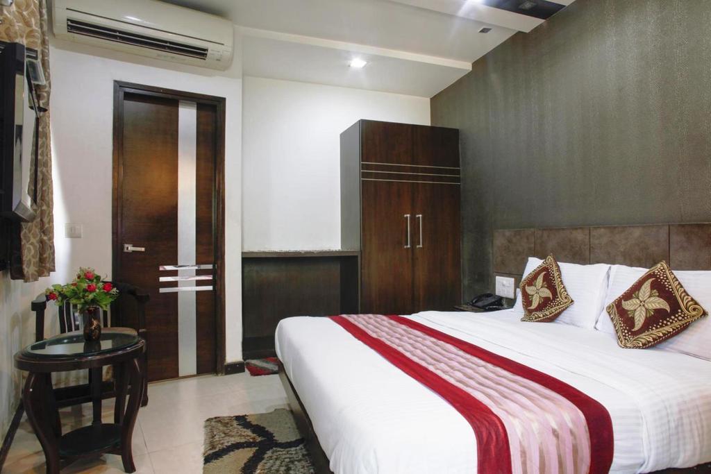 Hotel Milllennium 2000 Dx 3*