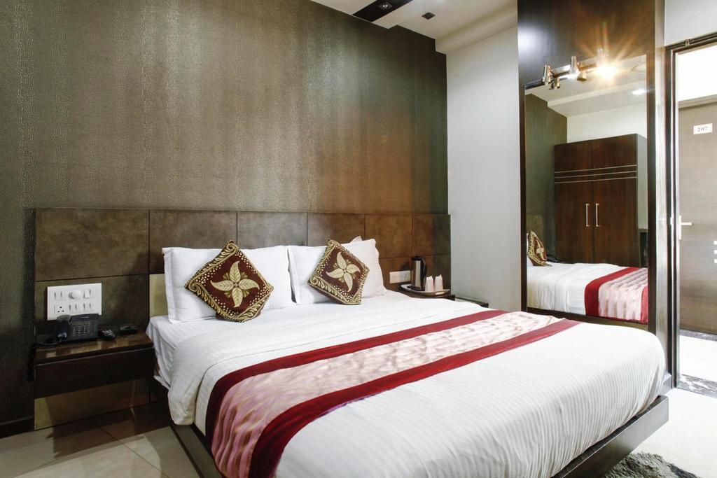 Hotel Milllennium 2000 Dx 3*